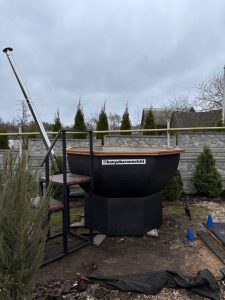 -5361697320061309425_121